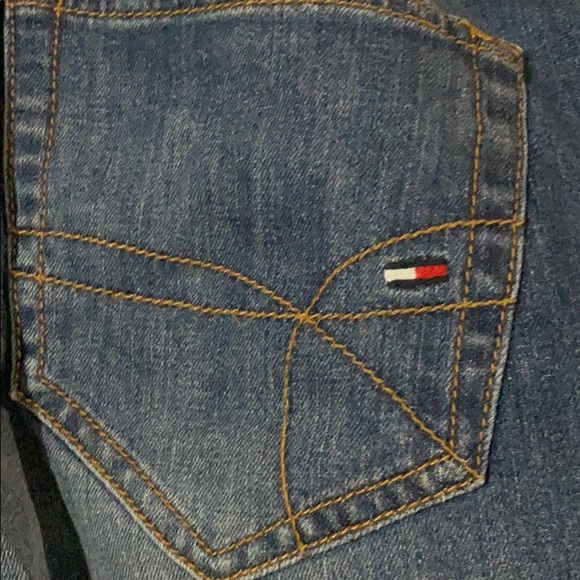 Tommy Hilfiger jeans board shorts - Picture 3 of 5